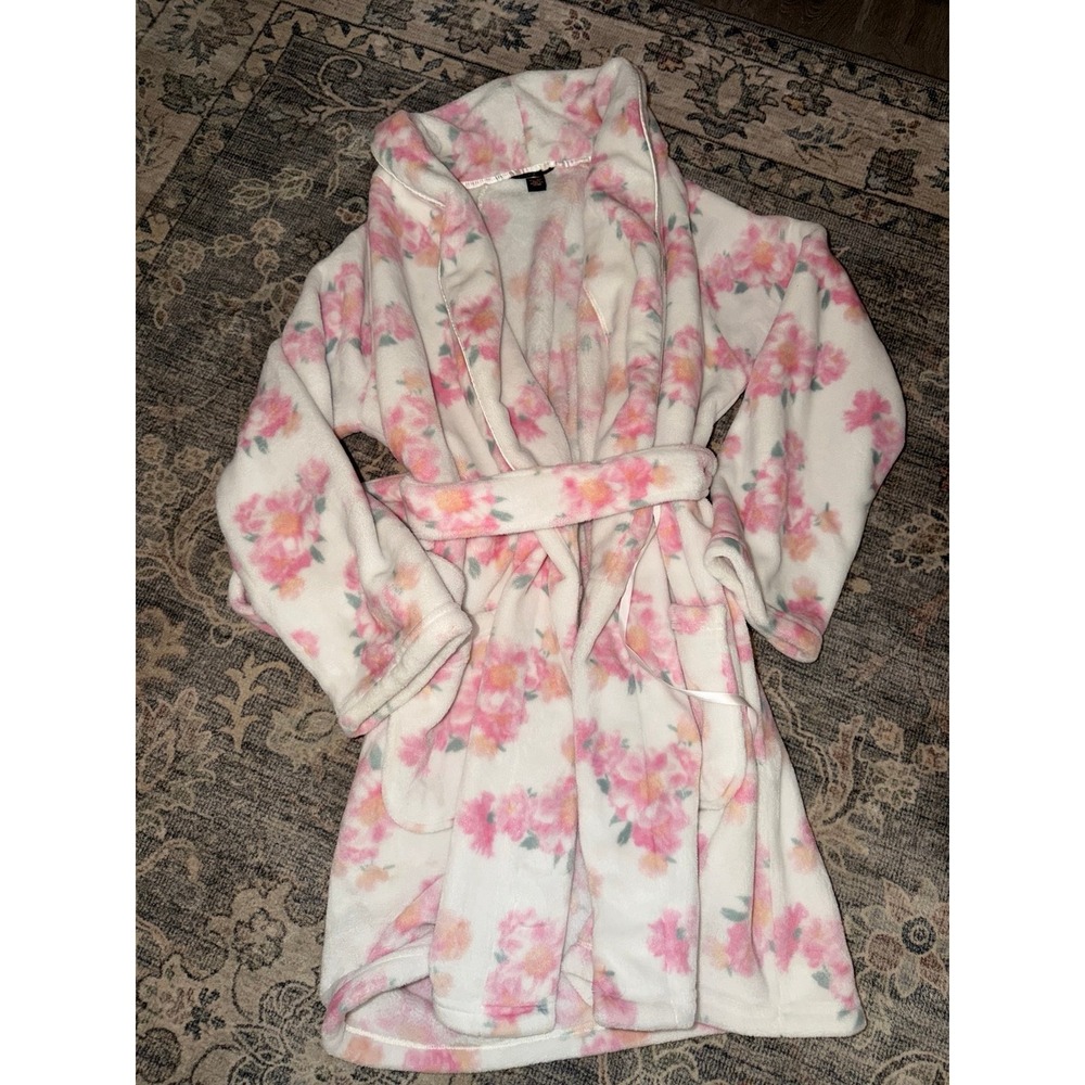 Victoria's Secret Pink Floral Plush Robe
